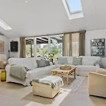 4 Bedroom In