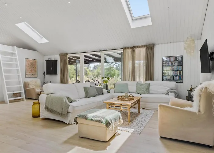 4 Bedroom In
