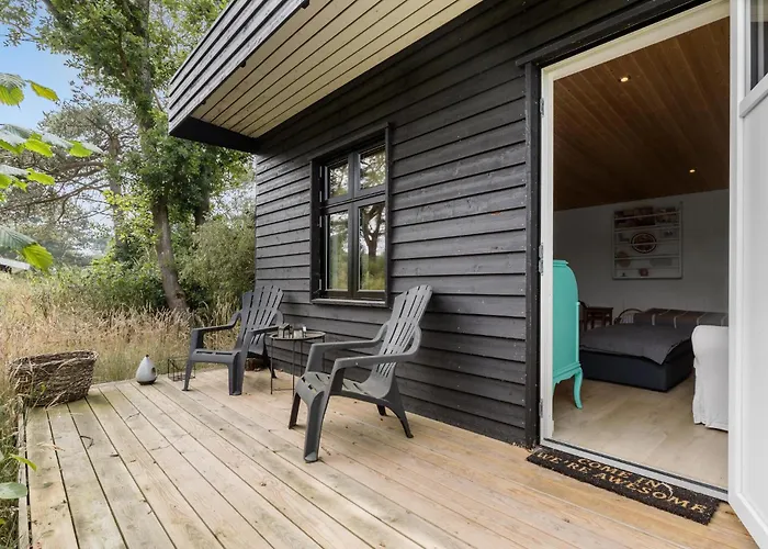 4 Bedroom In *